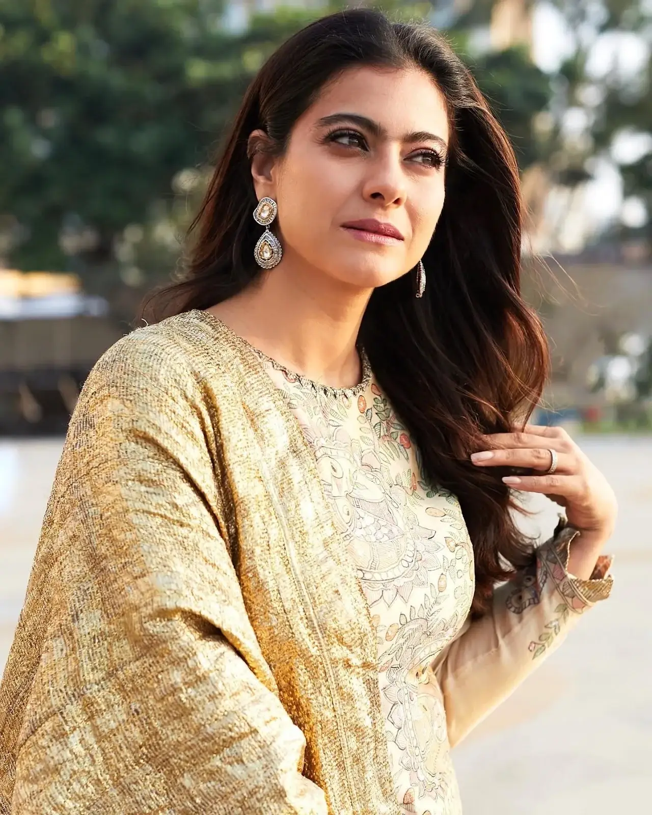 Kajol Devgn in Traditional Green Color Dress